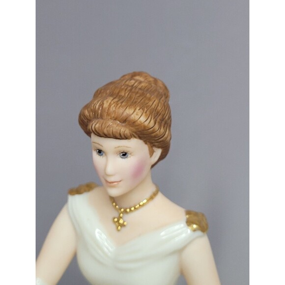 "Christmas Eve Wish" LIMITED EDITION 1998 Lenox Ivory Classic Figurine VINTAGE - Picture 3 of 5